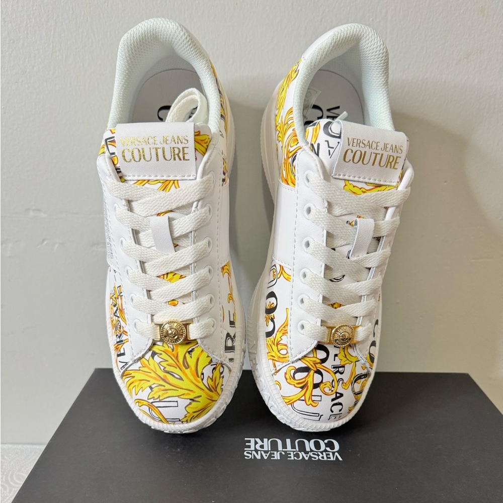 Versace Jeans Couture Women Court 88 Sneakers White - Gold